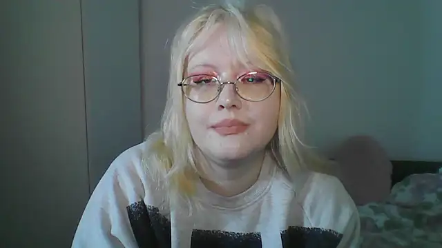 Snapshot of Elayne_Sweet chatting on 12, 4, 2026 Elayne Sweet online show from 12, 4, 2026