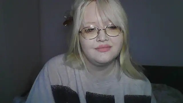 Snapshot of Elayne_Sweet chatting on 9, 5, 2026 Elayne Sweet online show from 9, 5, 2026