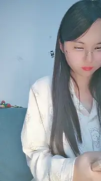 yehua001 online show from 10, 4, 2026