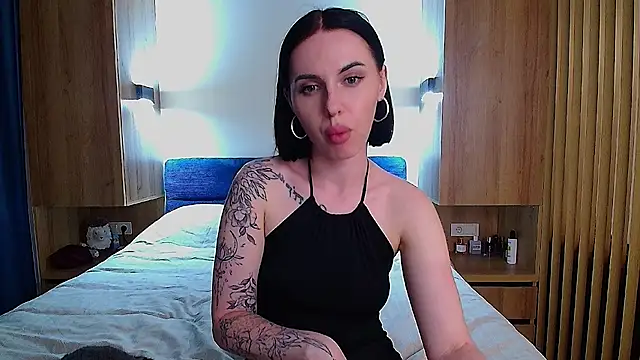 Snapshot of Sour_Berry_ chatting on 14, 5, 2026 Sour Berry online show from 14, 5, 2026