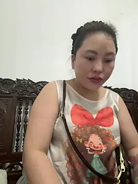 Snapshot of Lina-Naughty chatting on 7, 7, 2026 Lina-Naughty online show from 7, 7, 2026