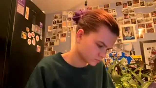 Snapshot of DarylLarrow chatting on 31, 3, 2026 DarylLarrow online show from 31, 3, 2026