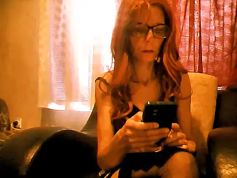 Snapshot of Marta_milf chatting on 3, 4, 2026 Marta milf online show from 3, 4, 2026