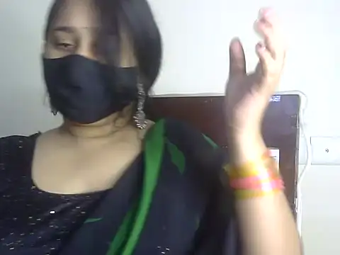 Bitchin Riya online show from 15, 4, 2026