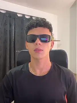 Snapshot of sebascuterouss chatting on 12, 5, 2026 sebascuterouss online show from 12, 5, 2026