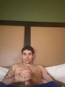 Snapshot of CheriOnTop chatting on 1, 4, 2026 CheriOnTop online show from 1, 4, 2026