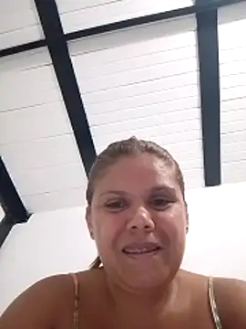 Snapshot of Zafiro_MD chatting on 9, 6, 2026 Zafiro MD online show from 9, 6, 2026