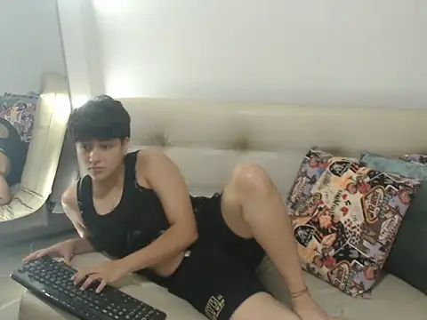 BlakeTaylor21 online show from 17, 4, 2026