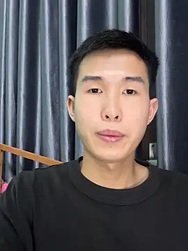 tuanhip online show from 4, 4, 2026
