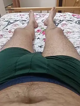 Snapshot of bobo76s chatting on 1, 6, 2026 bobo76s online show from 1, 6, 2026