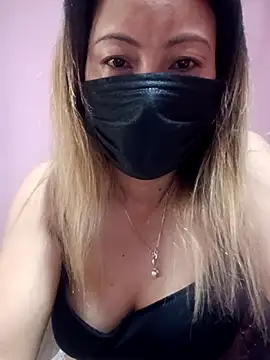 Snapshot of Bristy_BigBoobs chatting on 8, 4, 2026 Bristy BigBoobs online show from 8, 4, 2026