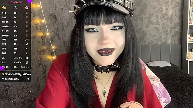 EmilyEmbears online show from 15, 6, 2026