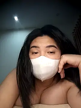 Alicee 001 online show from 15, 4, 2026