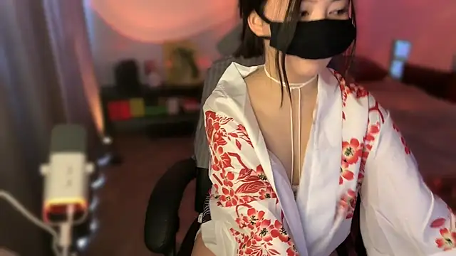 rin night online show from 11, 4, 2026