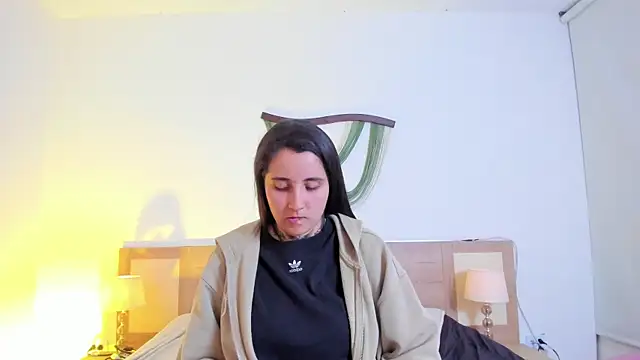 Elisa n Emma online show from 21, 4, 2026