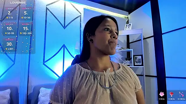 LexiAdamss online show from 19, 4, 2026