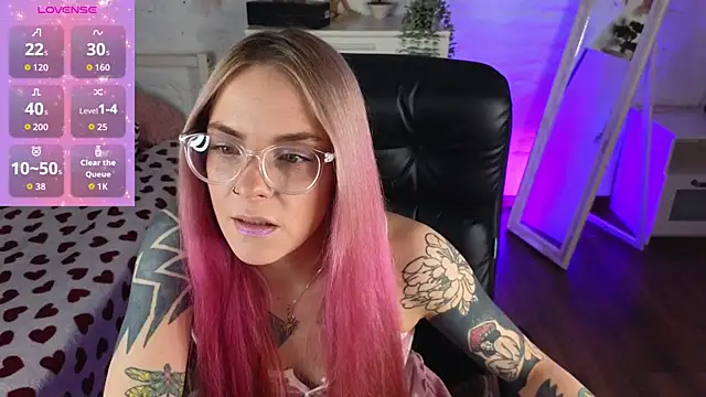 Snapshot of TerryMorris chatting on 2, 4, 2026 TerryMorris online show from 2, 4, 2026