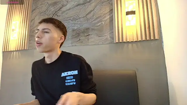 KENNY HANK online show from 16, 4, 2026