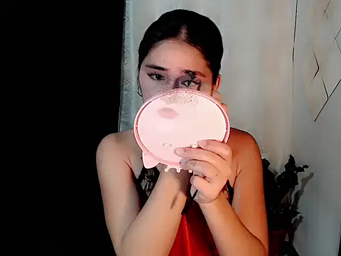 urasiankylie online show from 7, 5, 2026