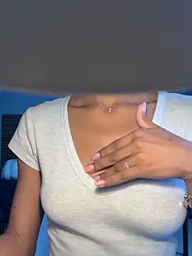 latinacaro- online show from 10, 5, 2026