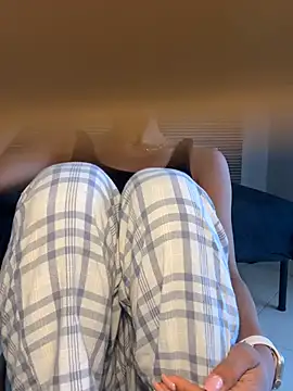 latinacaro- online show from 24, 6, 2026