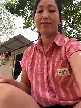 Huonglyna online show from 7, 5, 2026