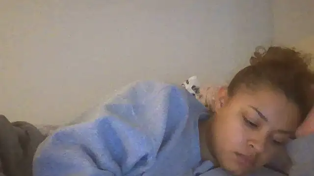 Snapshot of madzbailey chatting on 7, 6, 2026 madzbailey online show from 7, 6, 2026