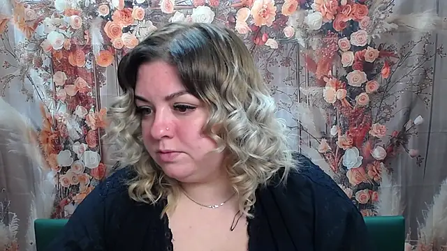 Snapshot of AdelinaMaster chatting on 14, 4, 2026 AdelinaMaster online show from 14, 4, 2026