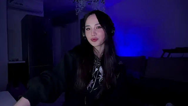 Elizabetswan online show from 10, 4, 2026