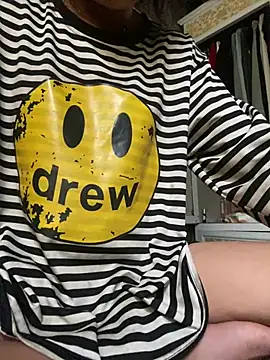 LiulyBaby online show from 4, 4, 2026