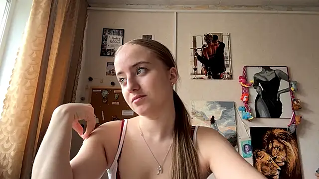 Snapshot of SabinaHaggen chatting on 26, 4, 2026 SabinaHaggen online show from 26, 4, 2026