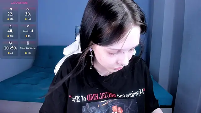 Snapshot of SugarBunny18 chatting on 27, 6, 2026 SugarBunny18 online show from 27, 6, 2026