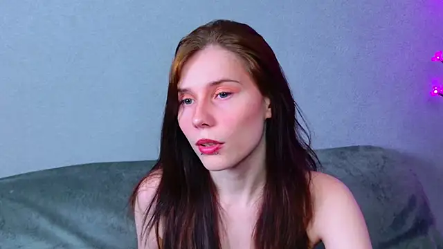Snapshot of CleoBloom_ chatting on 1, 6, 2026 CleoBloom online show from 1, 6, 2026