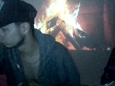 Snapshot of manulito260 chatting on 7, 8, 2026 manulito260 online show from 7, 8, 2026
