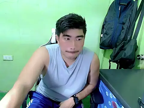 Snapshot of Hunkfireman chatting on 15, 5, 2026 Hunkfireman online show from 15, 5, 2026