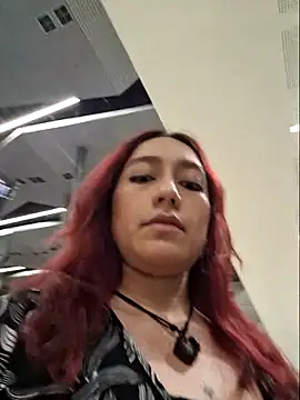 Snapshot of Ayleeen25 chatting on 3, 4, 2026 Ayleeen25 online show from 3, 4, 2026