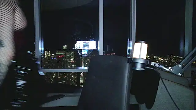 Snapshot of obeycarrienoona chatting on 27, 5, 2026 obeycarrienoona online show from 27, 5, 2026