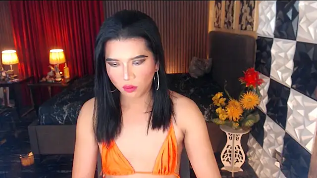 Snapshot of SiaraMassiveCock chatting on 3, 8, 2026 SiaraMassiveCock online show from 3, 8, 2026