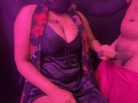 Lovebirds721 online show from 3, 4, 2026