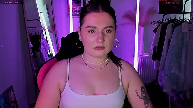 SourCherry   online show from 16, 7, 2026