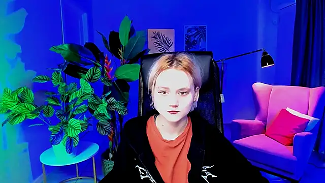 MicheleMarsh online show from 8, 4, 2026