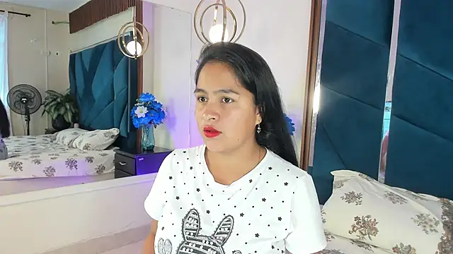 Snapshot of AprilMiiller chatting on 30, 4, 2026 AprilMiiller online show from 30, 4, 2026
