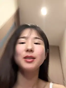 Hinako 0012 online show from 28, 4, 2026