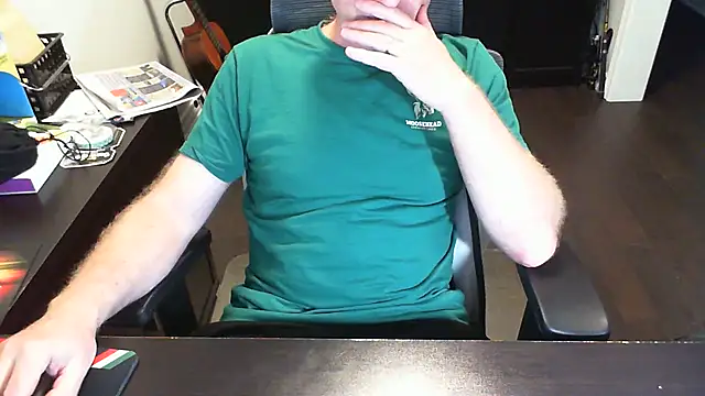 Snapshot of Shalun2000 chatting on 22, 6, 2026 Shalun2000 online show from 22, 6, 2026