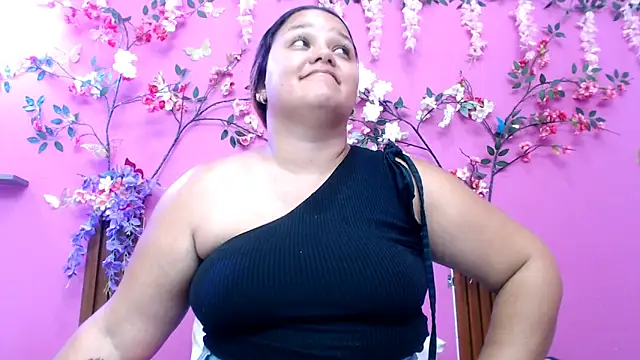 Snapshot of starfishanal21 chatting on 5, 5, 2026 starfishanal21 online show from 5, 5, 2026
