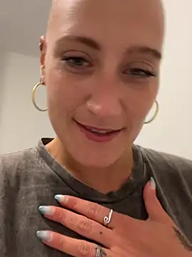 zensorial online show from 15, 4, 2026