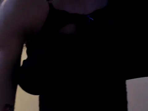 Snapshot of Daniellesafada chatting on 25, 4, 2026 Daniellesafada online show from 25, 4, 2026