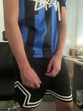 YorSexboy777 online show from 22, 5, 2026