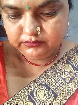 Snapshot of Desi_hot_bhabhi01 chatting on 11, 7, 2026 Desi hot bhabhi01 online show from 11, 7, 2026