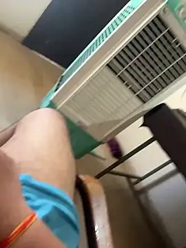 Saksham57953 online show from 23, 4, 2026